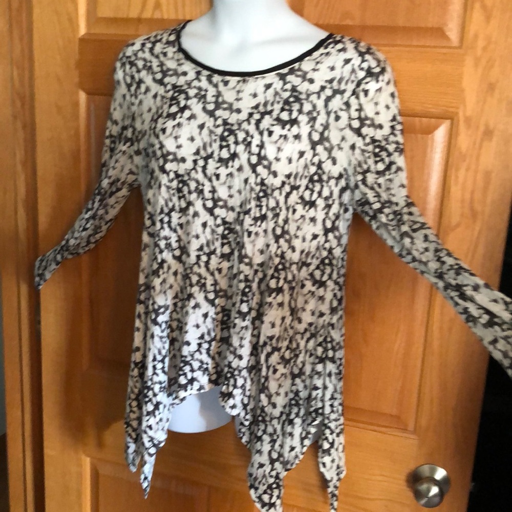 Long sleeve top - Picture 2 of 5